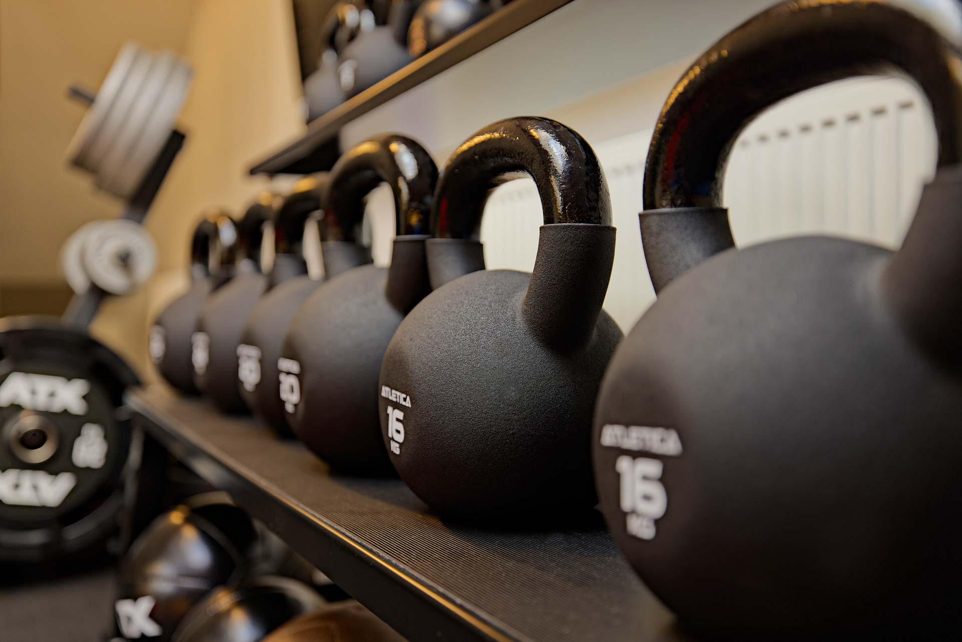 Fitness Camping Kettlebells in unserem Fitnessbereich